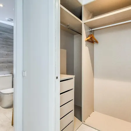 Apartment Hanami South Bay Sb1 *